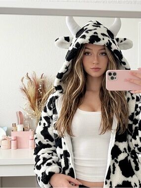 Aelfric Eden Black & White Cow-Print Fuzzy Hoodie